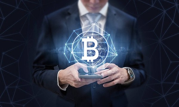 数字货币市场惊心动魄：当比特币跌至生死线，我们该何去何从？